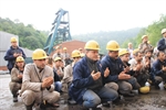 Resim Zonguldaklı Madenciler, Soma’da Şehit Düşen 301 Madenciyi Andı
