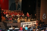 Resim Oktay-Olcay Yurtbay Anadolu Lisesi’nin Yılsonu Konseri Beğeni Topladı