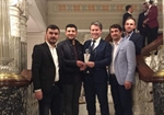Resim Yılın En İyi Eğitimcisi Ödülü Zondef Başkanı Gurbet Altay’ın