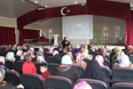 Resim Çaycuma Müftülüğünden “Çocuğumu Anlıyorum” Eğitim Semineri