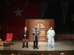 Resim Sultan 2. Abdülhamid Han’ın Vefatının 100. Yıldönümünde "Usta" Adlı Tiyatro Oyunu Çaycuma Sahne Aldı