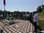 Resim Protokol Şehit Mezarlarını Ziyaret Etti